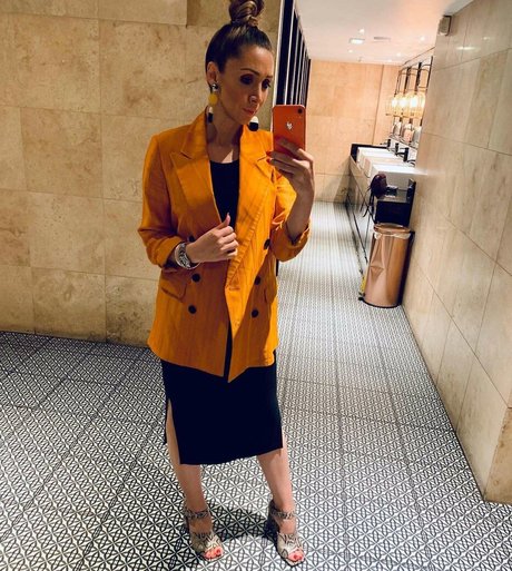 Lucy Jo Hudson art model photo