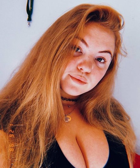 Amberly pornstar nude archive