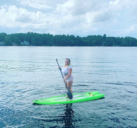 Amberly porn model photos