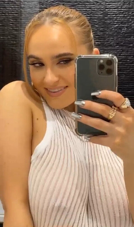 asian teen pussy onlyfans top images