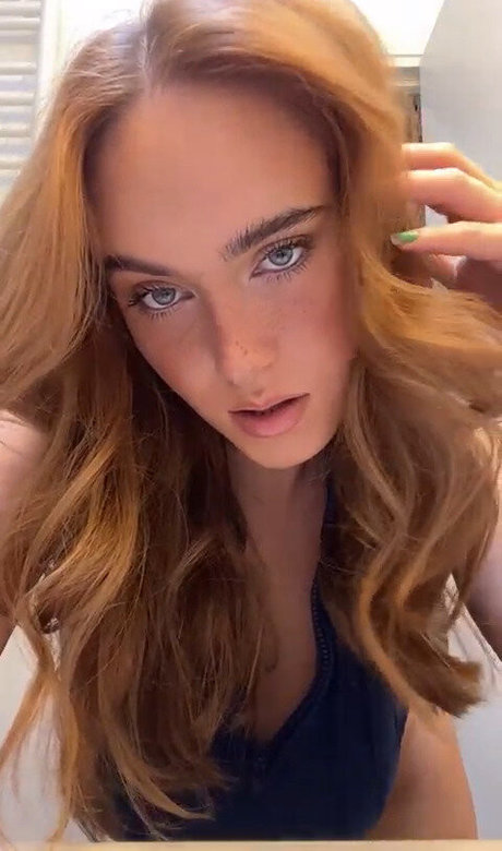 Laura Svensson model naked gallery