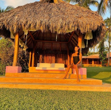 Camille Hyde nudes star gallery