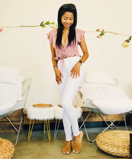 Camille Hyde beautiful model archive