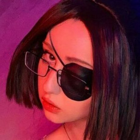 freakiellf pornstar art picture