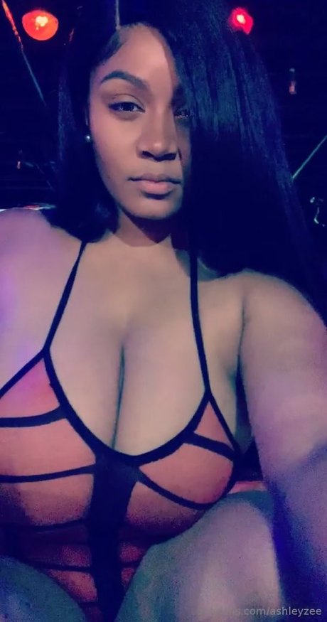 Ashley Zee nice model pic