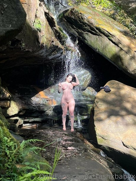 Valkyrie May art actress photo