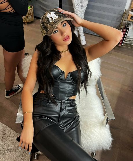 Gianna Luke star hd archive