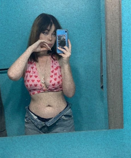 Daisyy mayyy sexy star pic