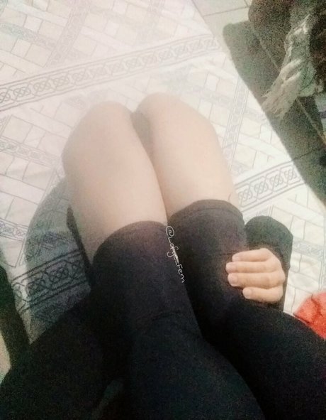 lofye nice actress picture