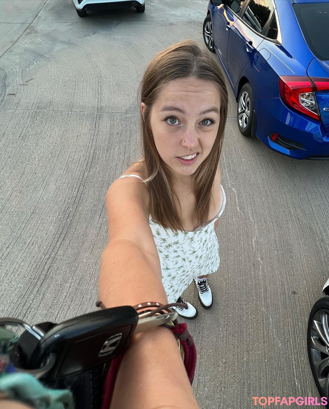 Peyton Coffee model sexy img