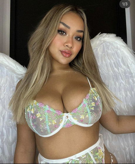 SandraXO beautiful pornstar photos