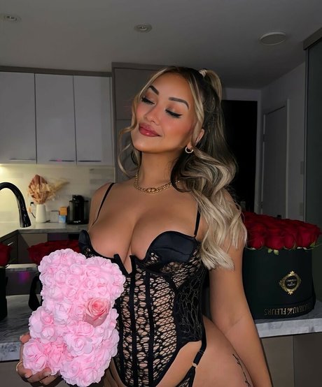 SandraXO top pornstar picture