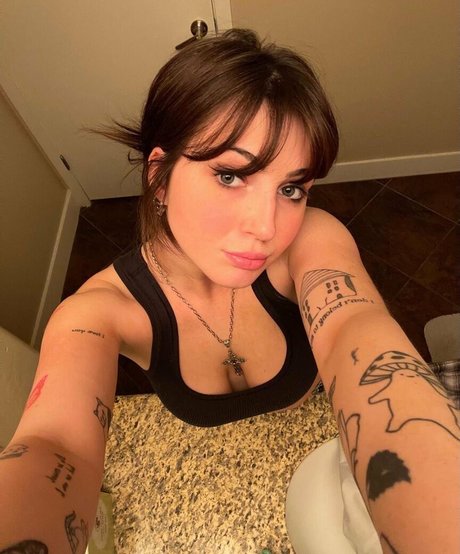 nsophk nude star pictures