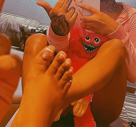 Staydangerous44 model high quality images