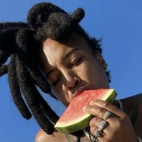 successful yell star pretty gallery