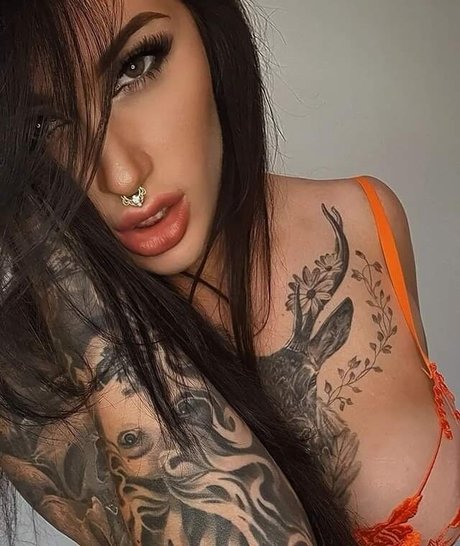 Kayleigh Gibby art actress pics