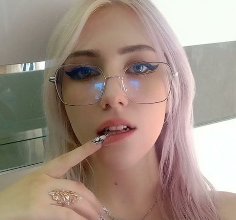 princess sofiaa star high quality pic