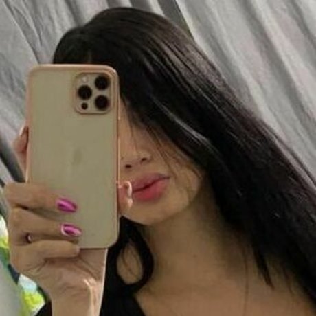 Carolain Vinasco hot actress archive