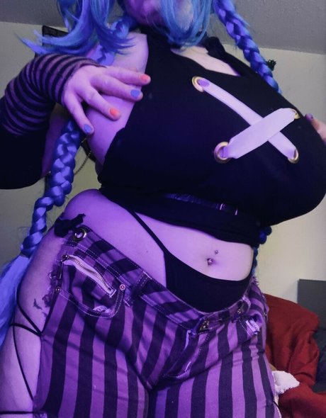 Peony Felicity hot star image