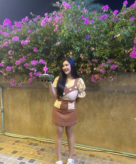 Yes Give perfect actress galleries