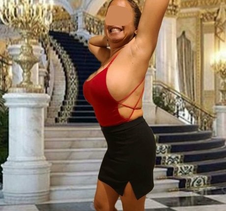 Hot Jade exclusive star photos