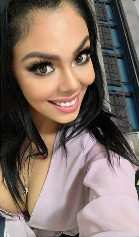 thai ladyboy onlyfans free porn gallery