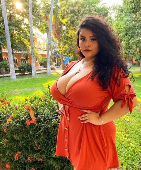 China Pocket star nude img