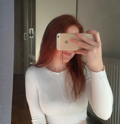 Desiree Babe01 star xxx gallery