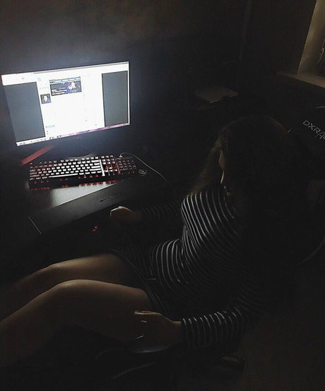 Katerina999cs exclusive actress pic