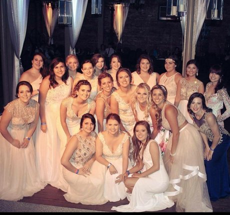 Hannah Murrell model nude photo