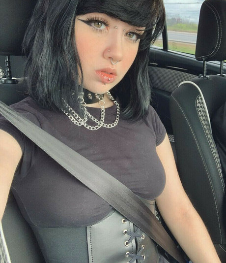 Lia Mali model naked galleries