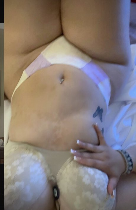 Ainek hot pornstar pic