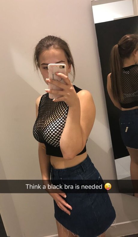 Chloe Carter pornstar top image