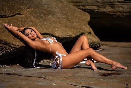 Cassandra Ford pornstar exclusive images