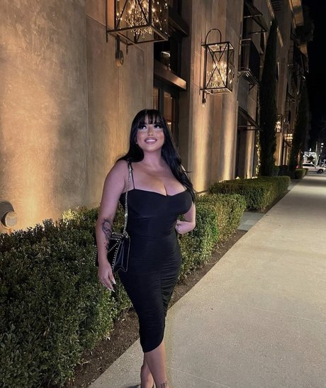 lyncocoo pornstar adult photo