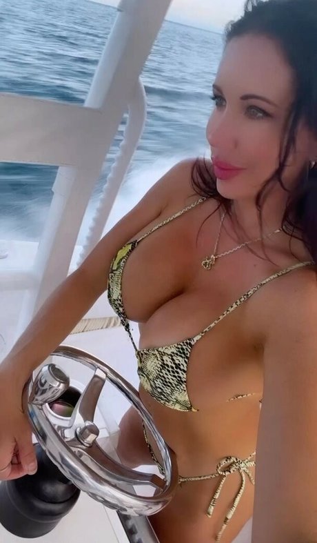 Heather Curvy Kirby sexy star archive