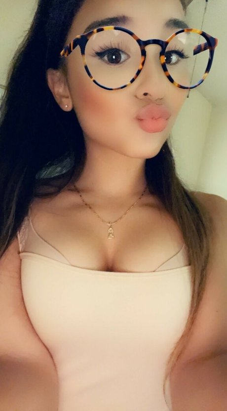 Alahna Ly exclusive star img