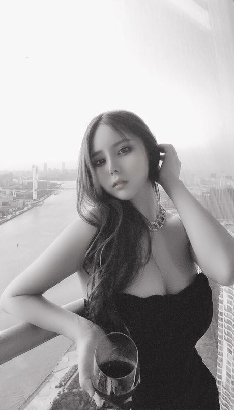 Lydia Yuna adult actress image