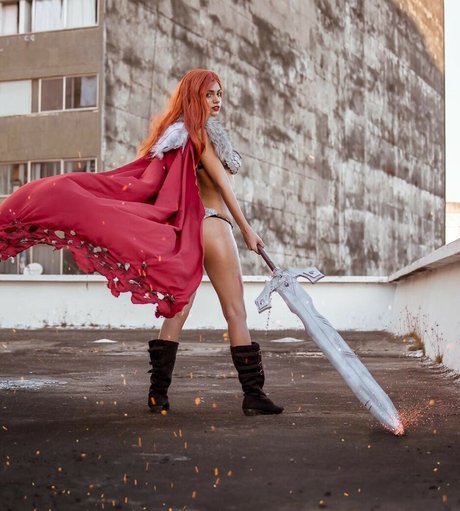 Kamila Ferreira model art images