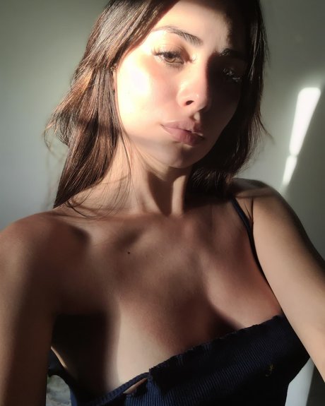 Sol Abelleira star erotic galleries