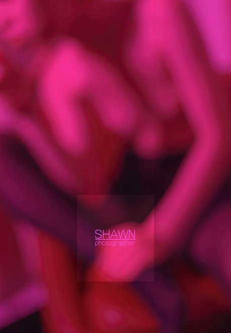 EmotionalBirdy sexy star images