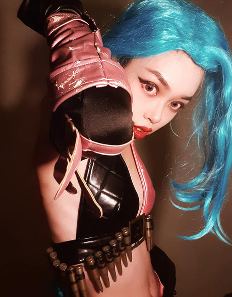 EmotionalBirdy pornstar best pics