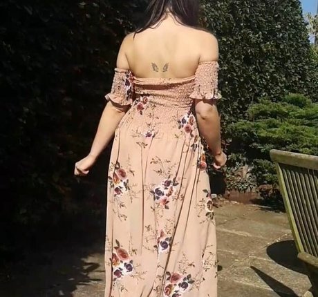 Ivy Rain hot actress photo