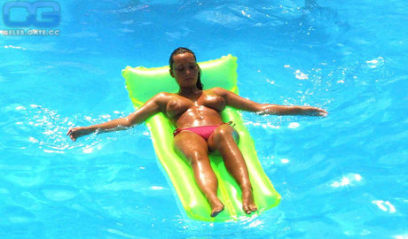 Lucinda Rhodes Flaherty exclusive pornstar image