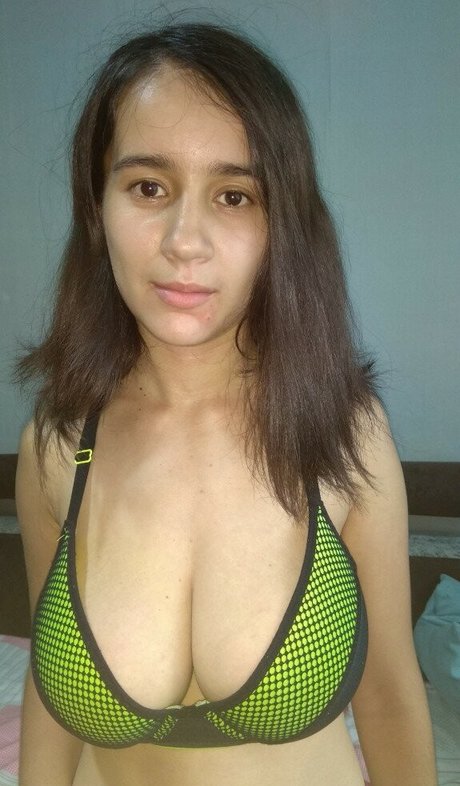 Myla Angel xxx model pic