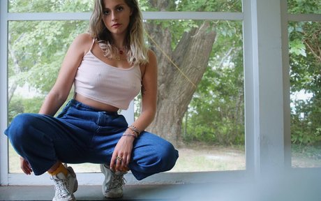 Grace Spelman star adult pics