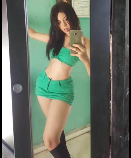 Ivon Gallardo free model galleries