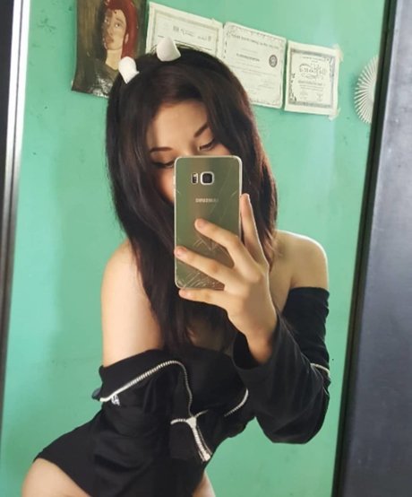 Ivon Gallardo exclusive actress photos