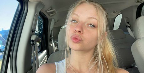 Thekylieshay star high quality pics