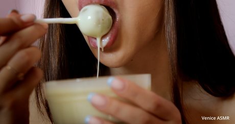 SensualCraveASMR porn star picture